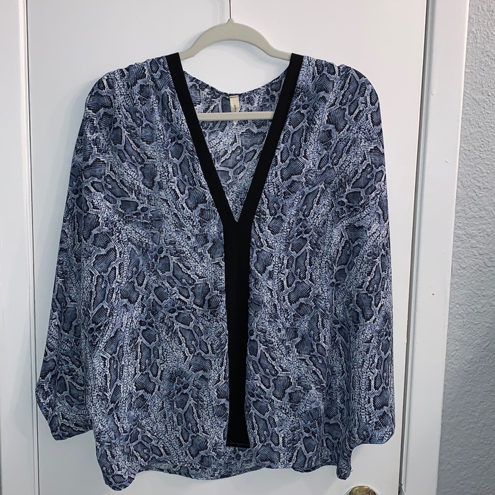 Tyche - Wide Sleeved Blouse